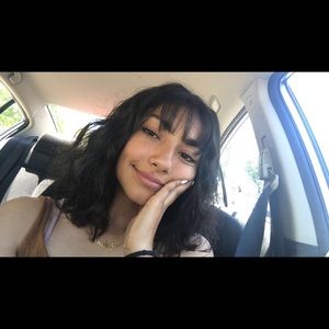 Meet your Posher, Malina